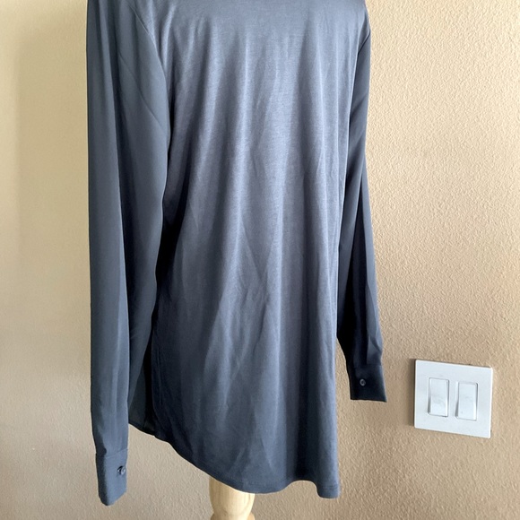 LOFT Blouse - NWOT - Picture 2 of 4